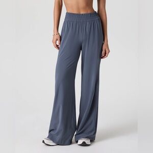 Vuori NWOT Villa Wideleg Azure Pants